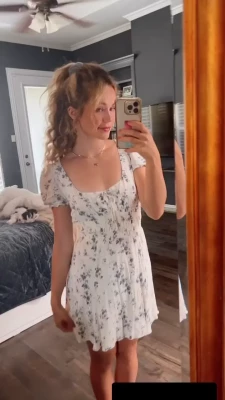 Brec Bassinger [ brec-bassinger ] - (11 mins) jerkin u off, giving u a good view of my ass while i ride