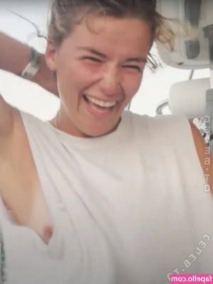 Lauren Landers [ lauren-landers ] - You know I like to look back and watch as milk you !! Grinning from