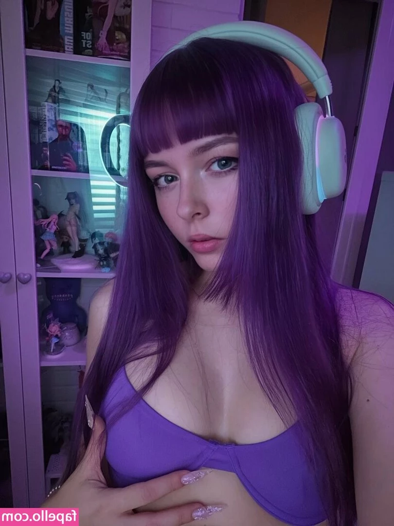 Avdeech - Good morning babes or goodnight for those far away♡ It may be a