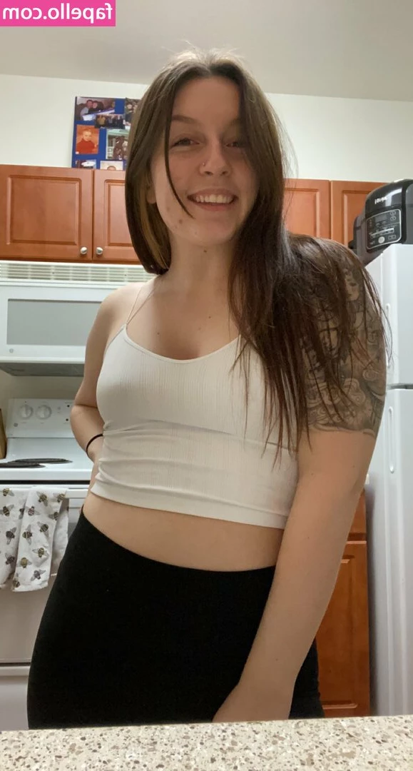 Penguinh0e - Stroke your Cock thinking 🤔 about me 😈😈😈😈