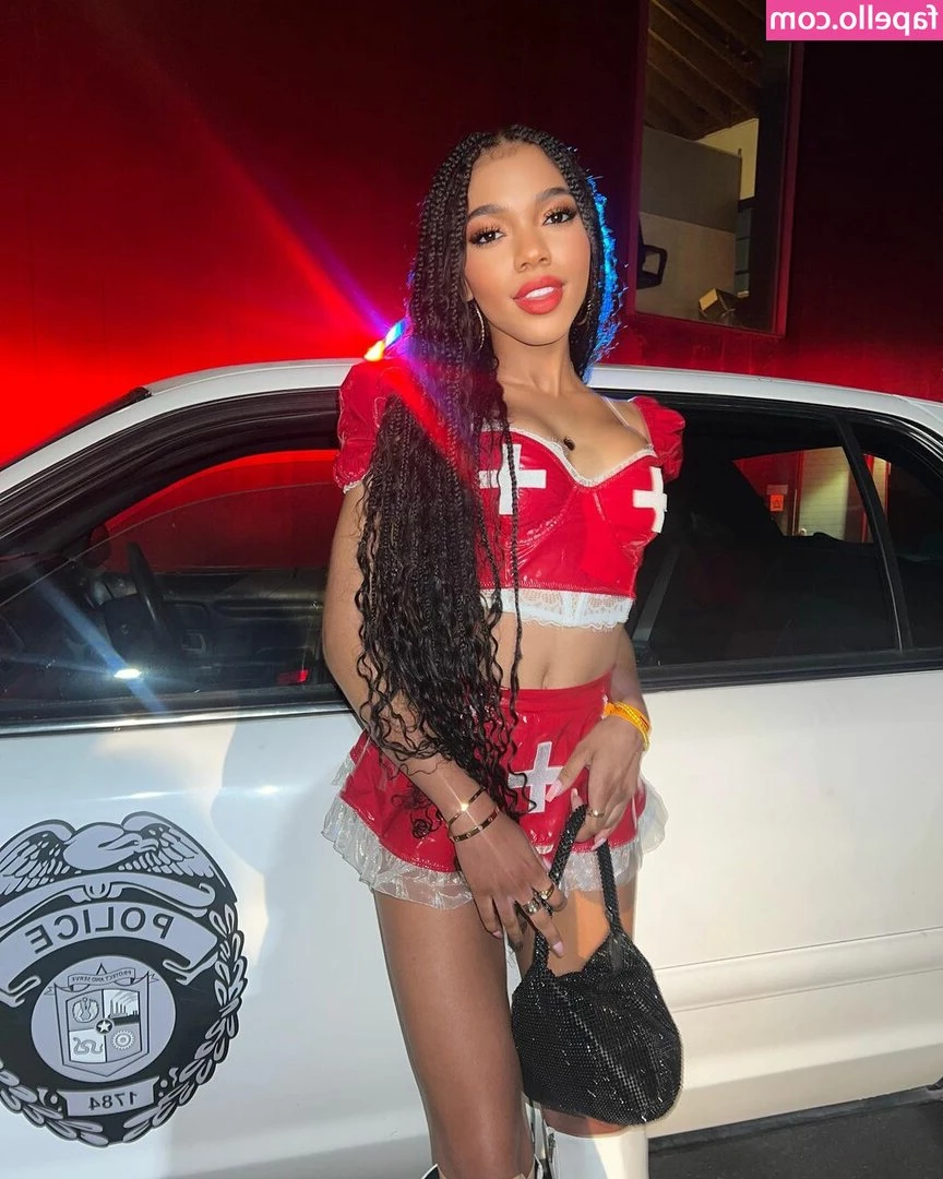 Teala Dunn [ teala-dunn ] - Thank you so much for the pumpkin fox set love Q_Q  I'm doing the lil
