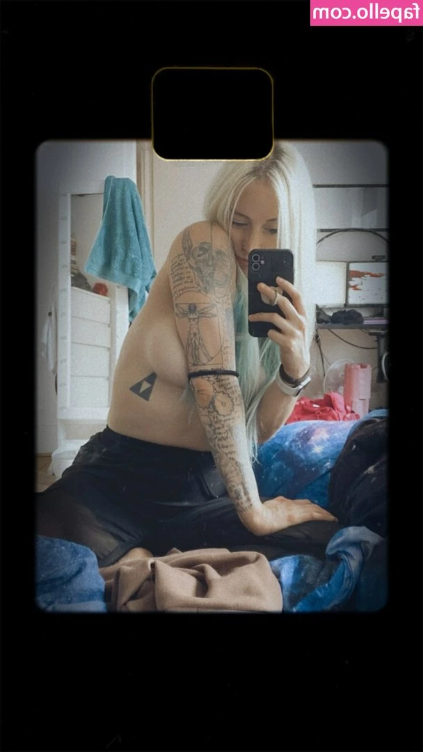 Giulia Henne [ giulia-henne ] - So I thought I was done coming but then I felt like I had a few more