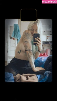 Giulia Henne [ giulia-henne ] - So I thought I was done coming but then I felt like I had a few more