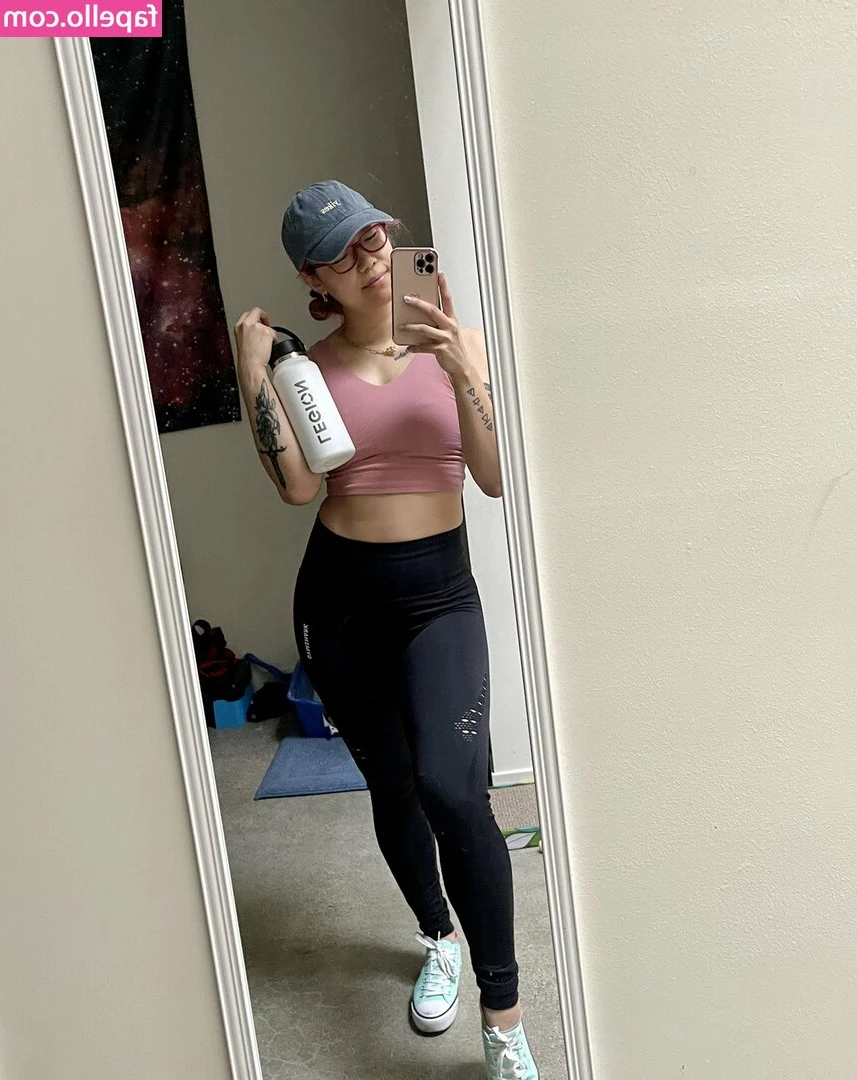 Stella Chung [ stella-chung-1 ] - Yes Daddy.