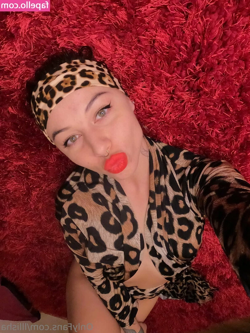 insidemydance - bend me over this counter, k?