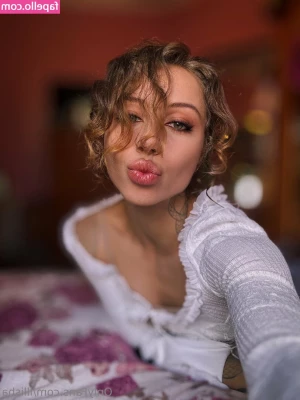 insidemydance - Ella me manda un videito tocándose  entra a verla