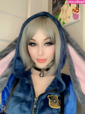 Amanda Peaches [ amanda-peaches ] - Lick me from head to toes but start with the toes first 🥰