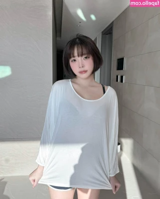 Inkyung - Daddy, these tits were made to be fucked. Don't you want to fuck my