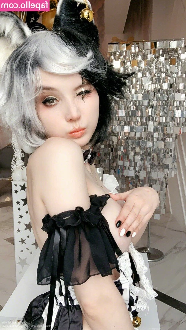 RocksyLight - Here s a sow whore waiting for you  finish in my mouth