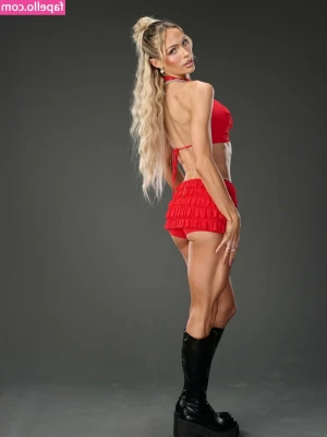 Maxxine Dupri [ maxxine-dupri ] - I make a hot lil' nurse ;)