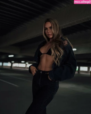Maxxine Dupri [ maxxine-dupri ] - the good morning ass