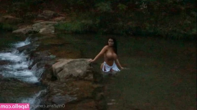 jessicasunokfree - Tight Wet whole needs stretching   Train this pussy Daddy  PLEASEEEEE