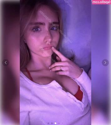 weetch - Would fuck or not    Hot body shots