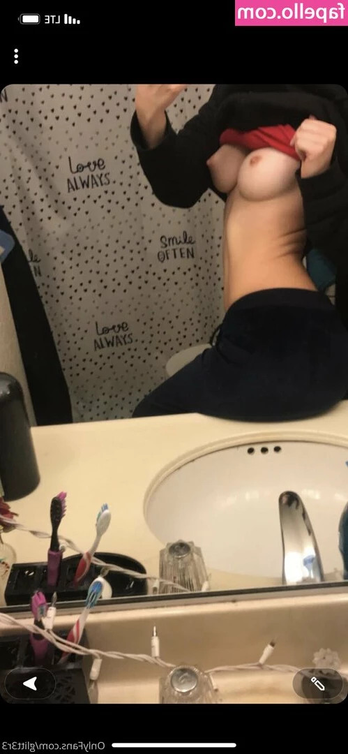 Glitt3r3 - I m annoyed and a bitch to use and abuse