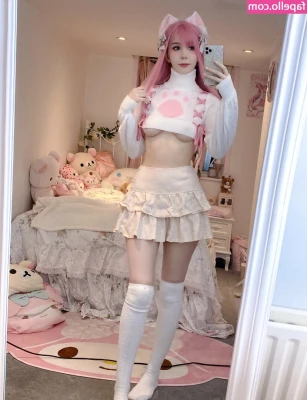 kyaandere [ kyaandere-5 ] - A few more of this sexy fishnet outfit, I keep fantasizing about