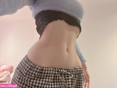 kyaandere [ kyaandere-5 ] - Bird s eye view of my WET PUSSY and my DILATED ANUS filled with my