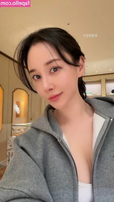 Suyeon Park [ suyeon-park ] - Ass clapping and boob jiggling