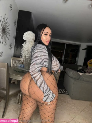 aundreanarene [ aundreanarene-1 ] - Welcome to all my new fans! Please comment and say hi!
