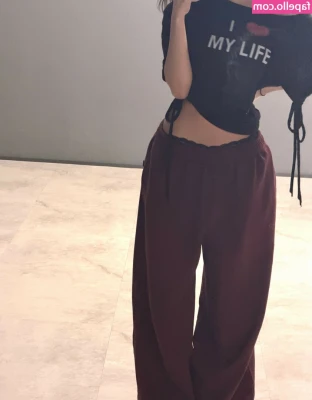 KissLife - I want your face in my soles