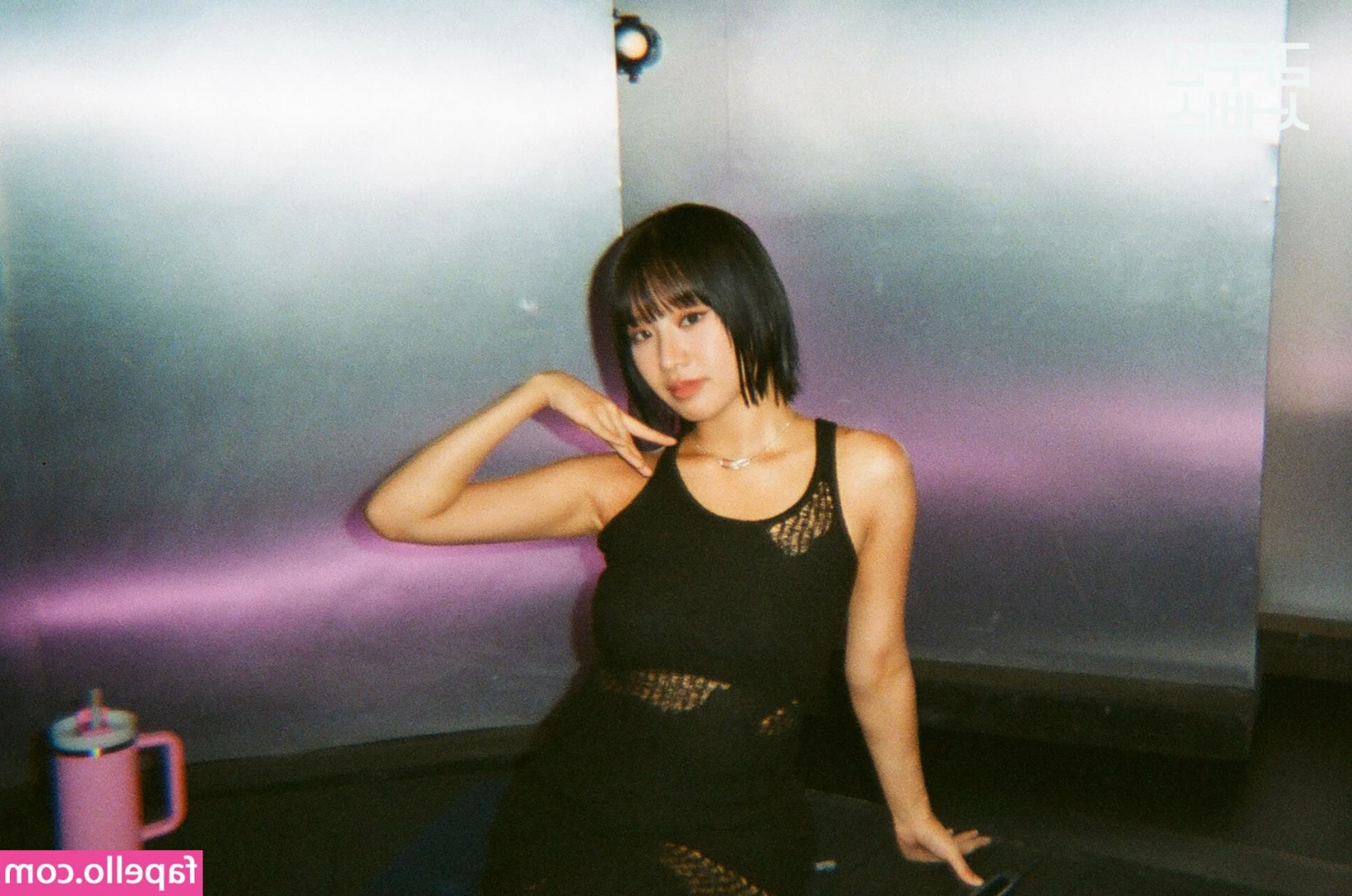 KissLife - Am I wearing panties