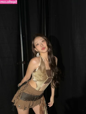 KissLife - So as you know I do themed weekly photoshoots!!! I've had alot of