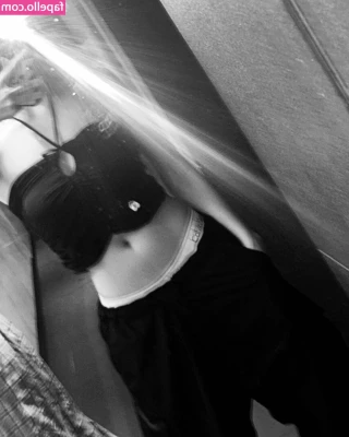 KissLife - Playing with my nipples make them hard   I hope it s making something