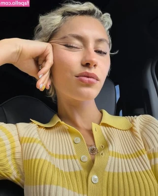 Iris Law [ iris-law ] - Gag reflex? Lets find out👅