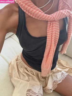 Iris Law [ iris-law ] - Thinking about how you would give your left nut to worship My body