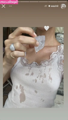 Iris Law [ iris-law ] - Do my boobs look big in this ? 👀