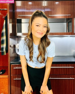 Miranda Cosgrove [ miranda-cosgrove ] - fun in the sand  I couldn t help myself   WARNING  you will become