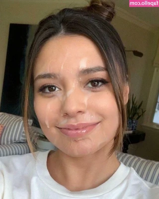 Miranda Cosgrove [ miranda-cosgrove ] - Lets ride❤️