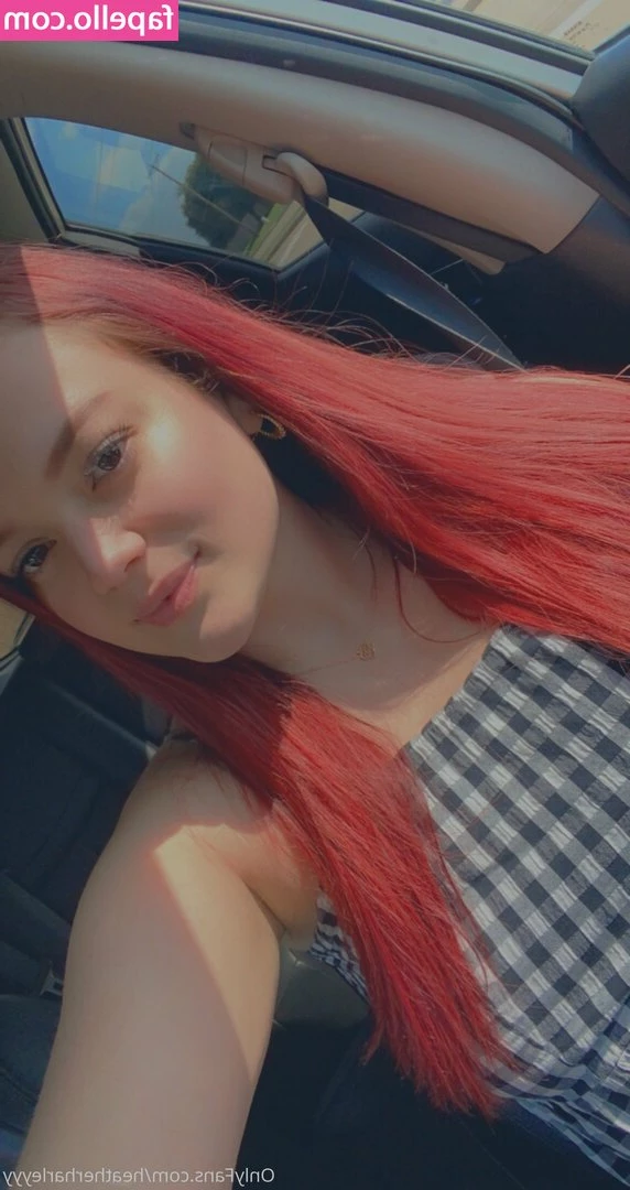 heatherharleyyy - It s looking at YOU