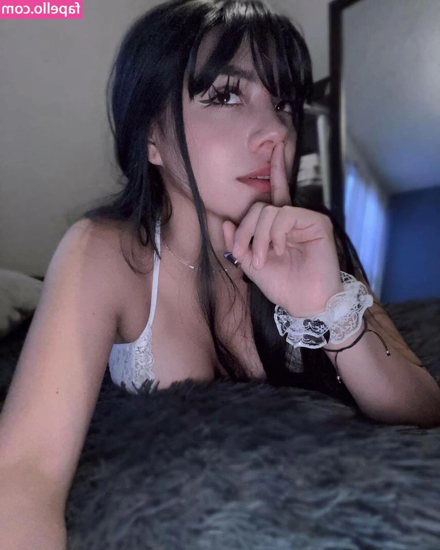 Ferxiita - If you want to see behind my new panties  message me