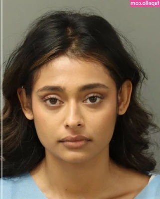 Mira Patel [ mira-patel-1 ] - Shall we jump on a Skype call? 😍