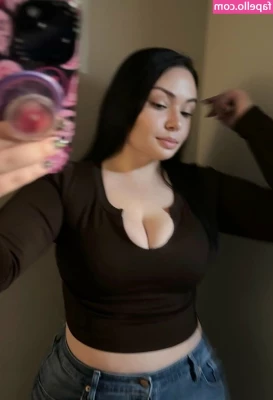 Dreadedwaifu - Embracing and pushing the thick and strong 💪 Get more on my VIP