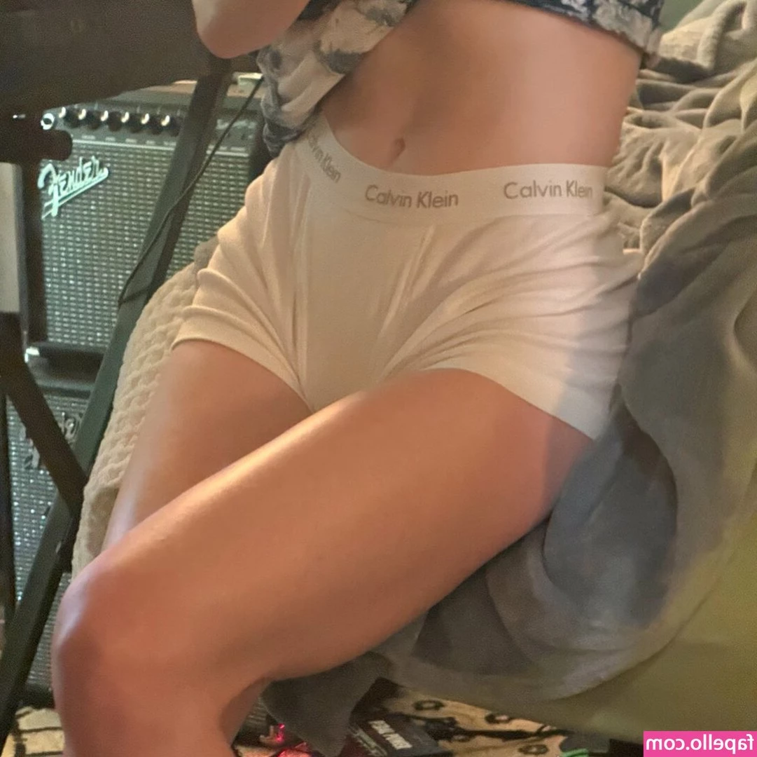 Shook_Shan [ shook-shan ] - What better way to kick off 2024 than workin in the shop and got a