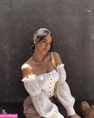 Anya Geraldine [ anya-geraldine ] - I MISS SUMMER ALREADDDYYY