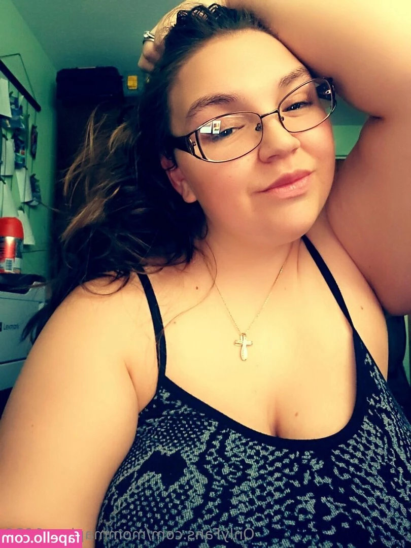 mommapiggy1026 - They look big asf on my period