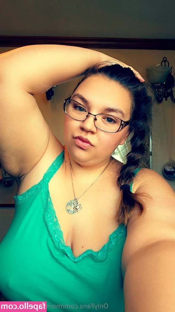 mommapiggy1026 - Need content ideas