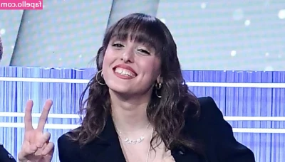 Giulia Stabile [ giulia-stabile ] - Do u Like Big Ballons
