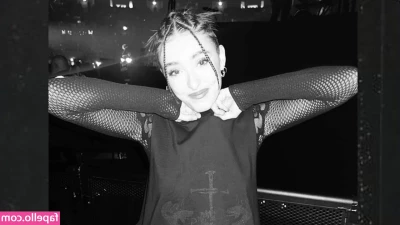 Giulia Stabile [ giulia-stabile ] - That demon time just be outta no where    Do prints matter