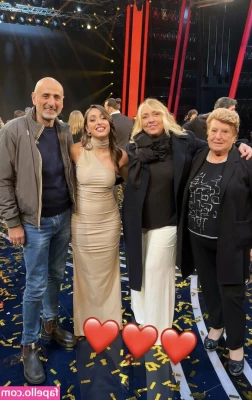 Giulia Stabile [ giulia-stabile ] - you know what they say... 🤭 save a horse.. 🤠