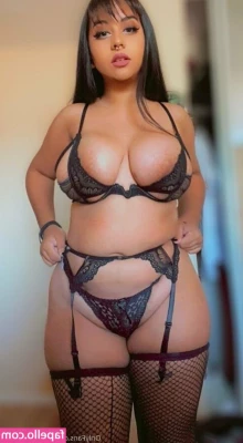 Jennieafterdark - Spend the day in bed with me?? 😈💦