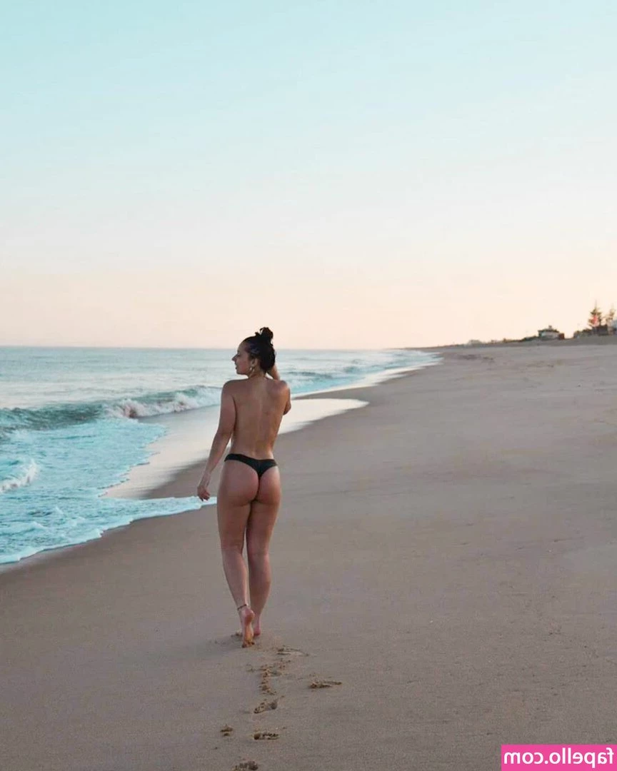 Sara Liso [ sara-liso ] - Come here daddy tell me what you wanna do