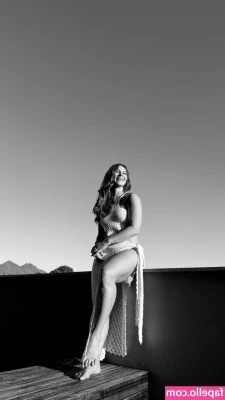 Paola Oliveira [ paola-oliveira ] - Neicy - Face Standing  Preview