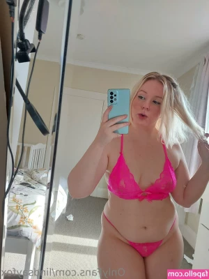 lindsayfox - Sundayschool spunk on my face guys xx
