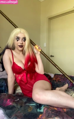 Ashlee Tayla [ ashlee-tayla ] - I love to feel pretty in lingerie and I love you watching me   and I