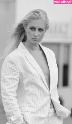 Ann-Kathrin Burmann [ ann-kathrin-burmann ] - @kitty_d @xxox_t @iworshipavaonyx