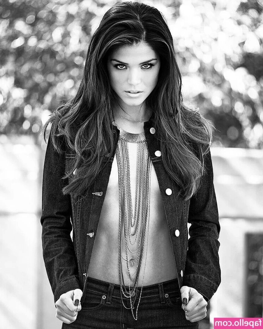 Marie Avgeropoulos [ marie-avgeropoulos ] - Good evening who would like to suck my nipples