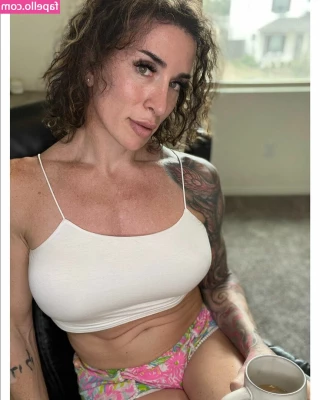 Gabbi Tuft [ gabbi-tuft ] - Message me if you re interested in purchasing some custom feet